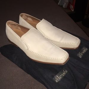 Elevee cream colored custom dress shoes